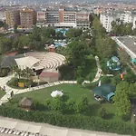 Hotel Insula & 5*