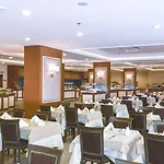Insula & Hotel 5*