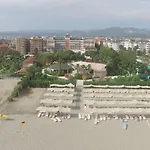 Insula & Hotel
