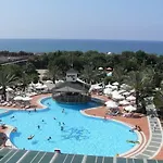 Insula & Hotel 5*